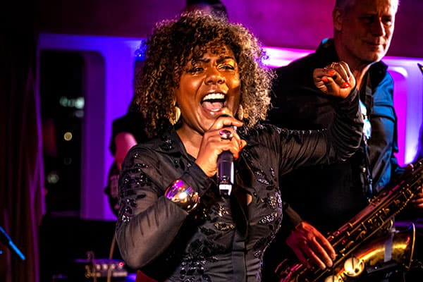 Soul Disco Zangeres Natasia