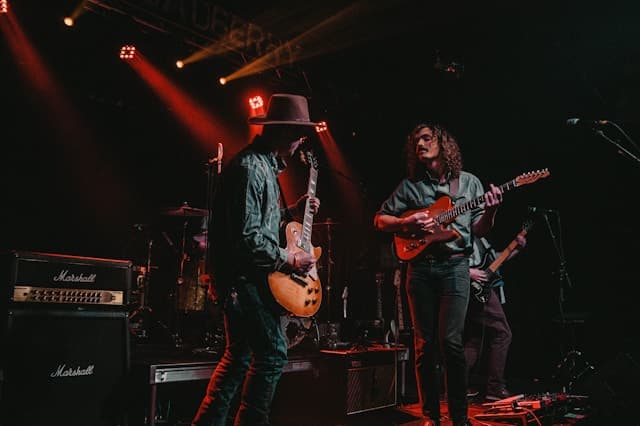 5 Redenen waarom live muziek het verschil maakt op je bedrijfsfeest