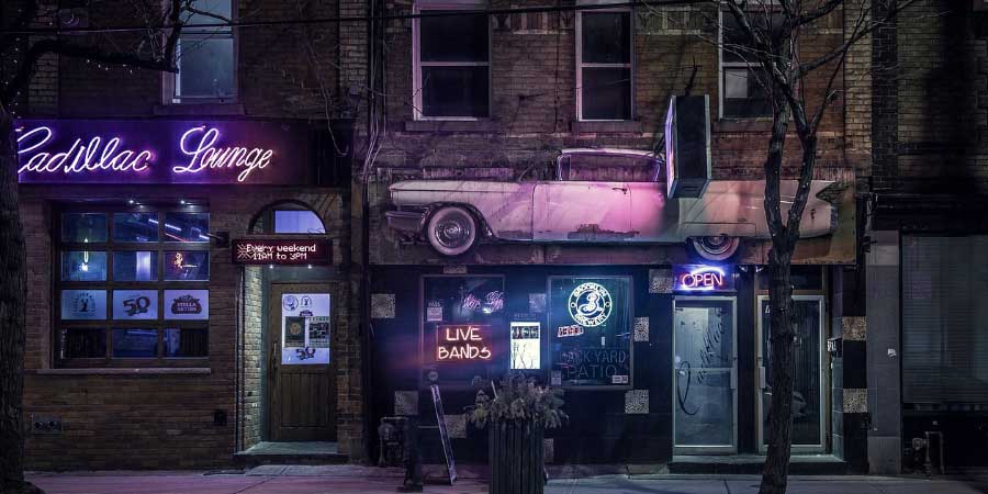 Zanger boeken voor kroegavond