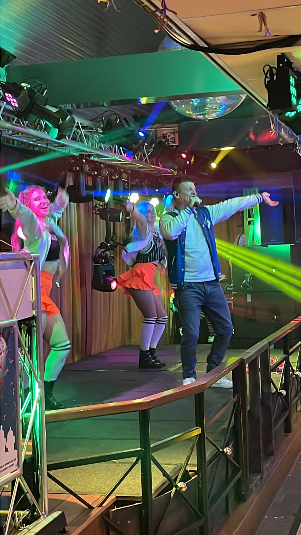 Het Feestkanon (Fully Loaded)