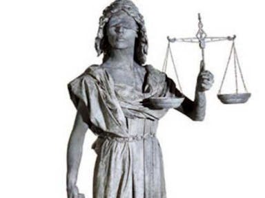 Vrouwe Justitia -standbeeld
