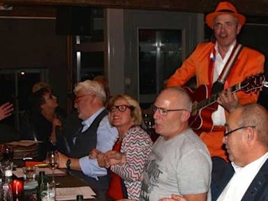 De Oranje Man Liedjes BINGO van Toen & Nu