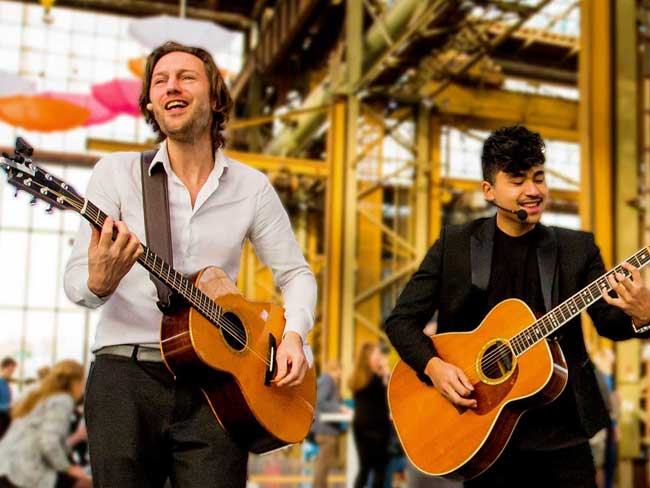 Gitaarduo The Acoustics