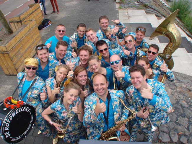 Feest met De RotDweilers!