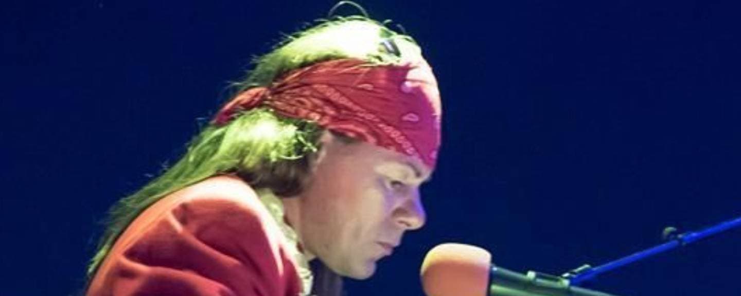 The Guns & Roses experience